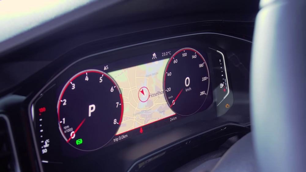 2018_VW_Polo_Cokpit_2.png