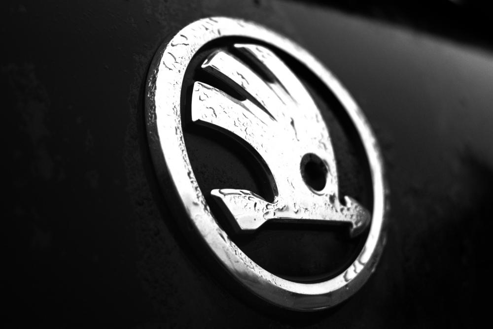 logo-1843923_1920.jpg