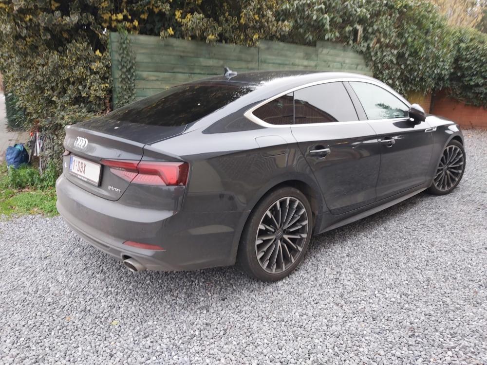 2020-01-30th-15u08m-Audi-A5-G-Tron.jpg