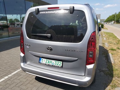 toyota-proace-cityvan-3-small.jpg.ce2945134989264abfd40c5d4fbaf313.jpg
